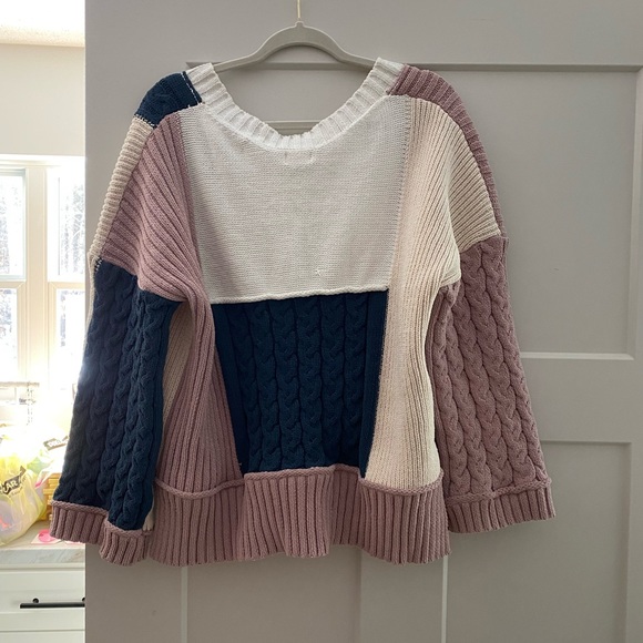 POL Sweater oversized Medium - Picture 3 of 3